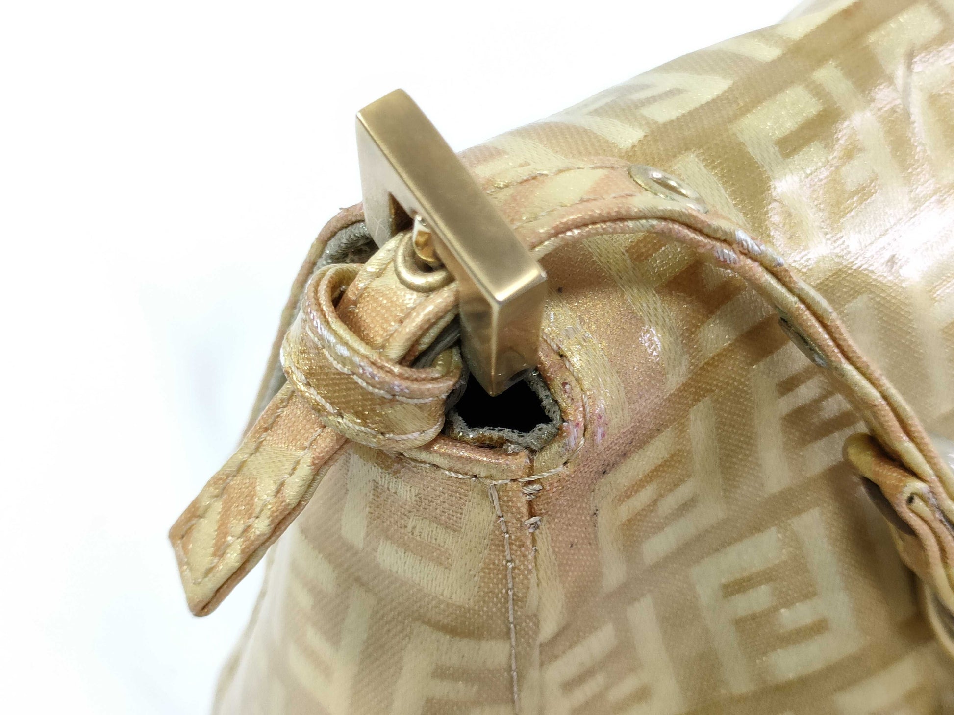 FENDI FENDI Fendi Mamma Bucket Bag Shoulder Bag