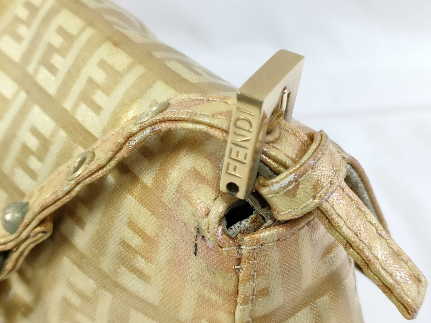 FENDI FENDI Fendi Mamma Bucket Bag Shoulder Bag