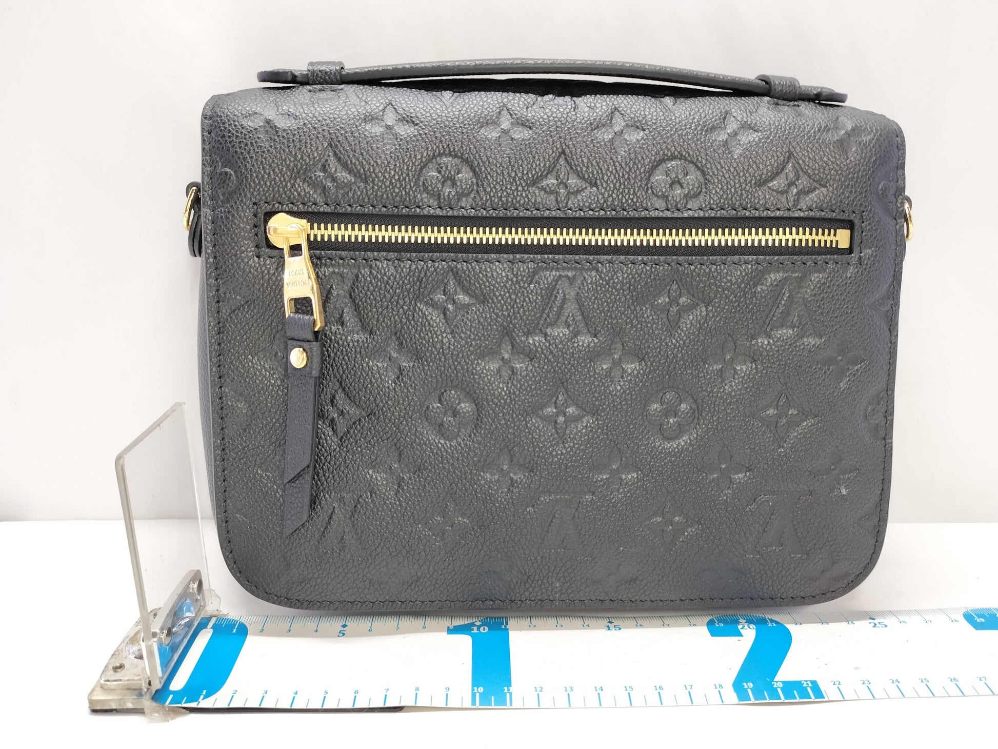 LOUIS VUITTON Monogram Amplant Louis Vuitton Pochette Metis MM Handbag