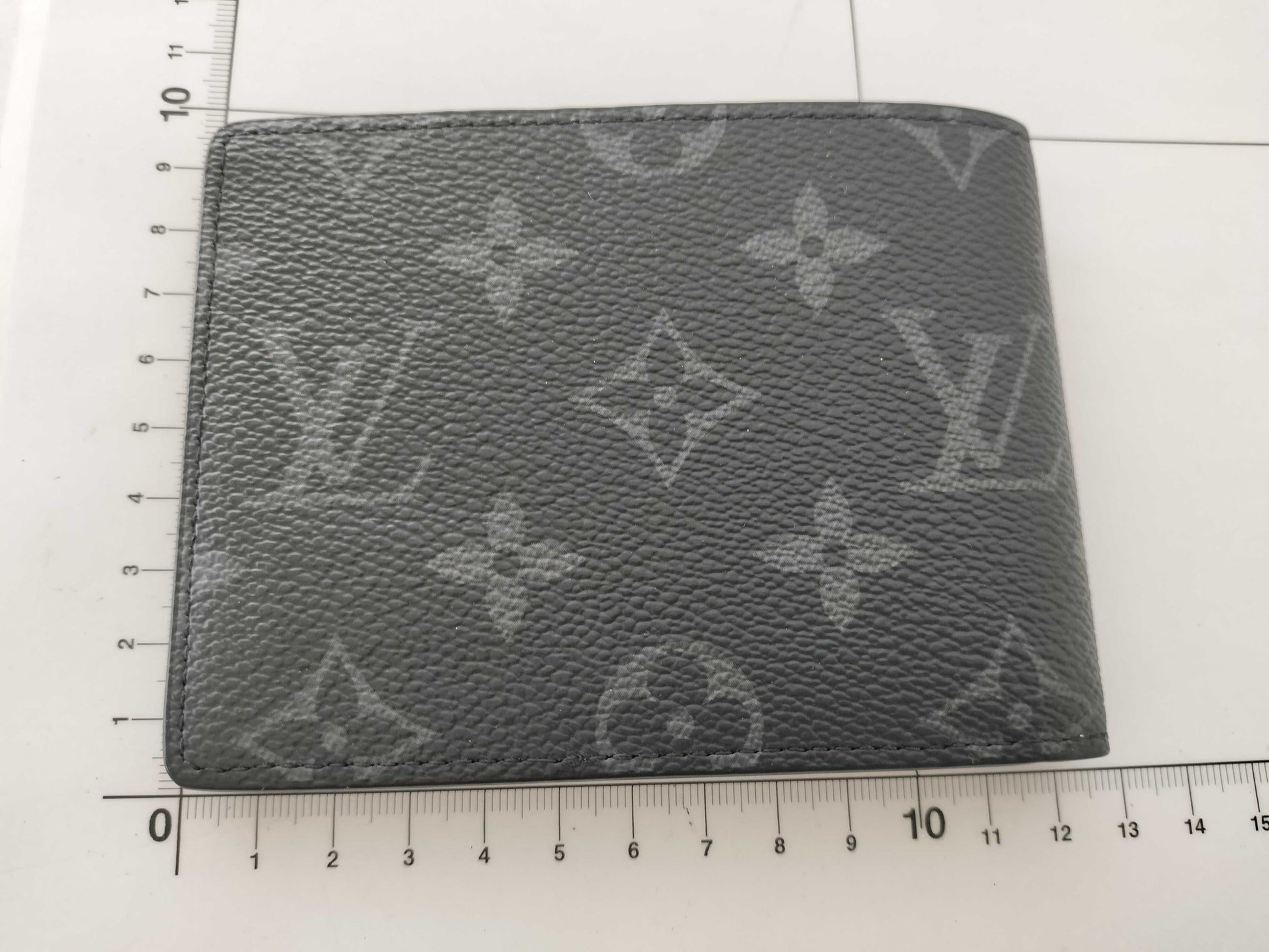 LOUIS VUITTON Portefeuille M62294 Billfold