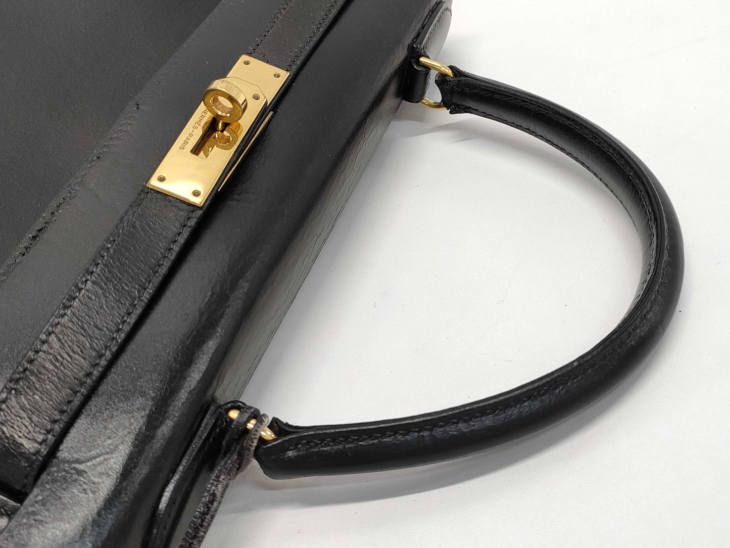 HERMES Kelly 28/Box Calf/Black/Gold Hardware/K Stamped Handbag