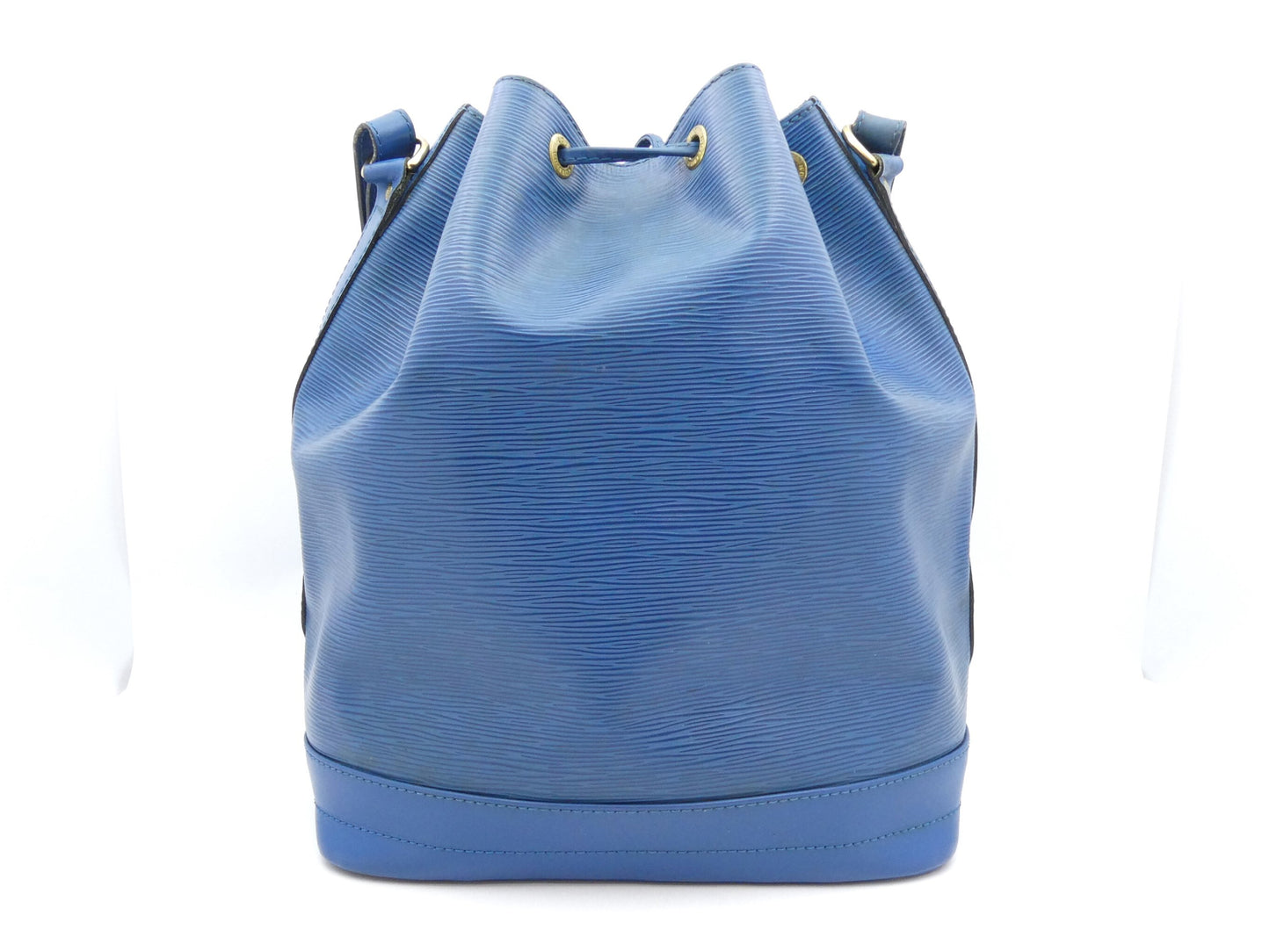 LOUIS VUITTON Epi Noe Shoulder Bag