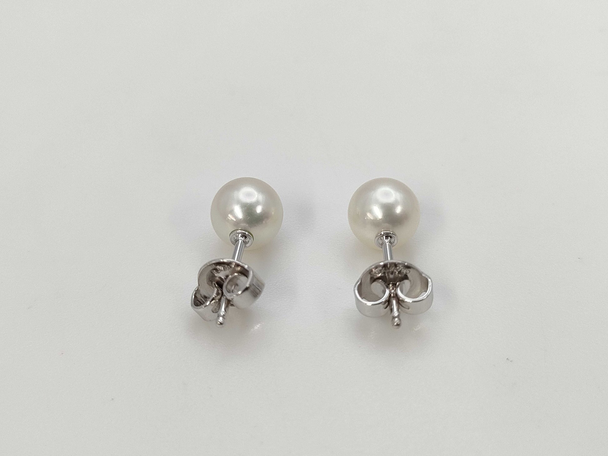 MIKIMOTO Pearl Diameter Approx. 6.8mm/6.9mm K18 1.8g Earrings
