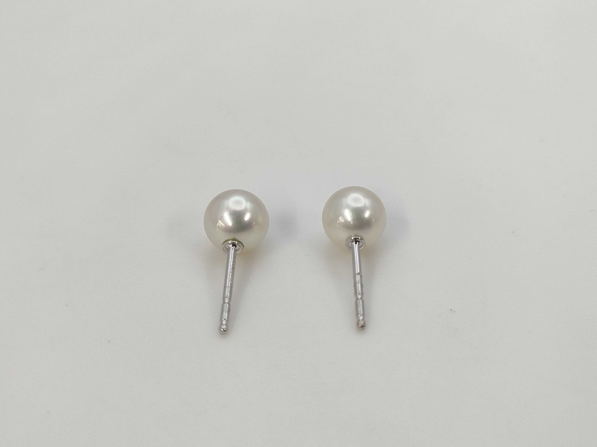 MIKIMOTO Pearl Diameter Approx. 6.8mm/6.9mm K18 1.8g Earrings