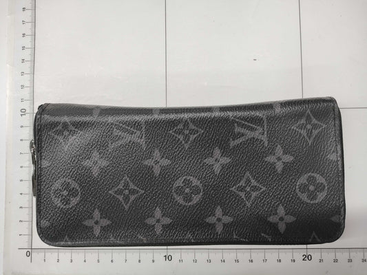 LOUIS VUITTON Eclipse Zippy Vertical Wallet, 2018, Silver Hardware, GI4198