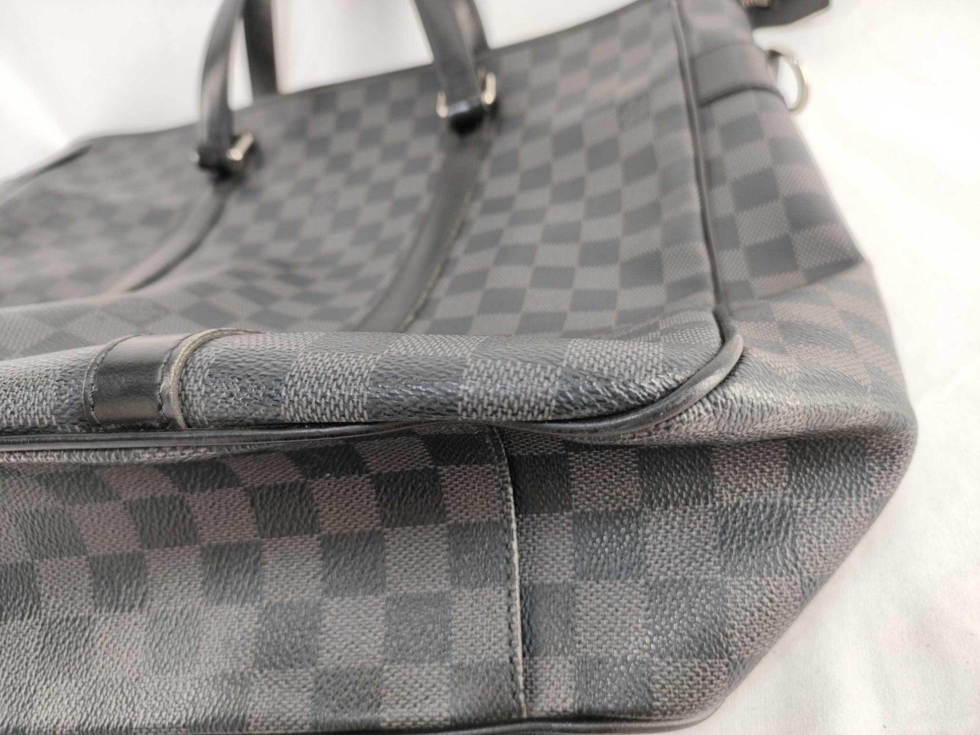 LOUIS VUITTON Damier Louis Vuitton Damier Shoulder Bag Business Bag