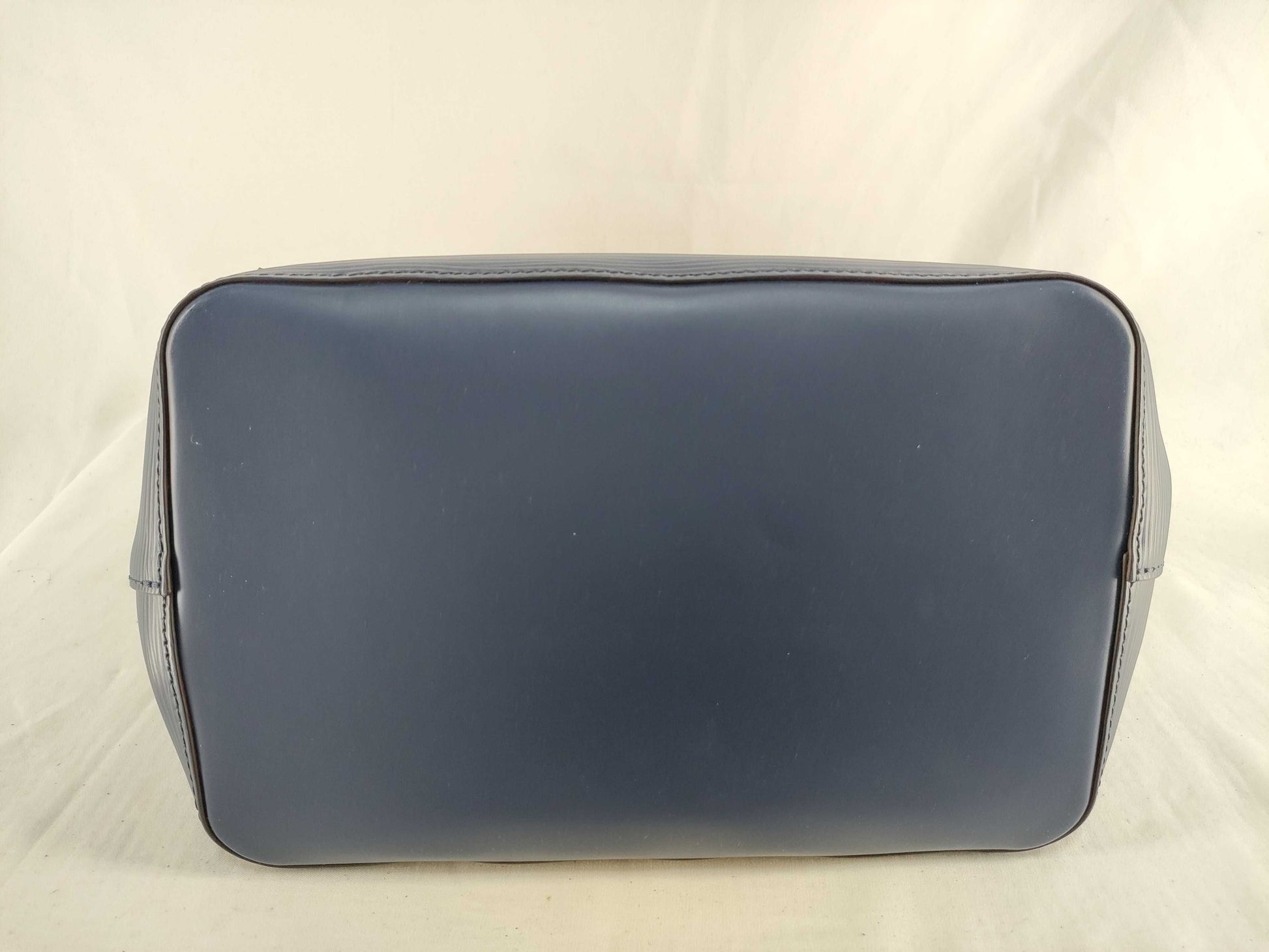 LOUIS VUITTON Epi Louis Vuitton Bucket Shoulder Bag Handbag