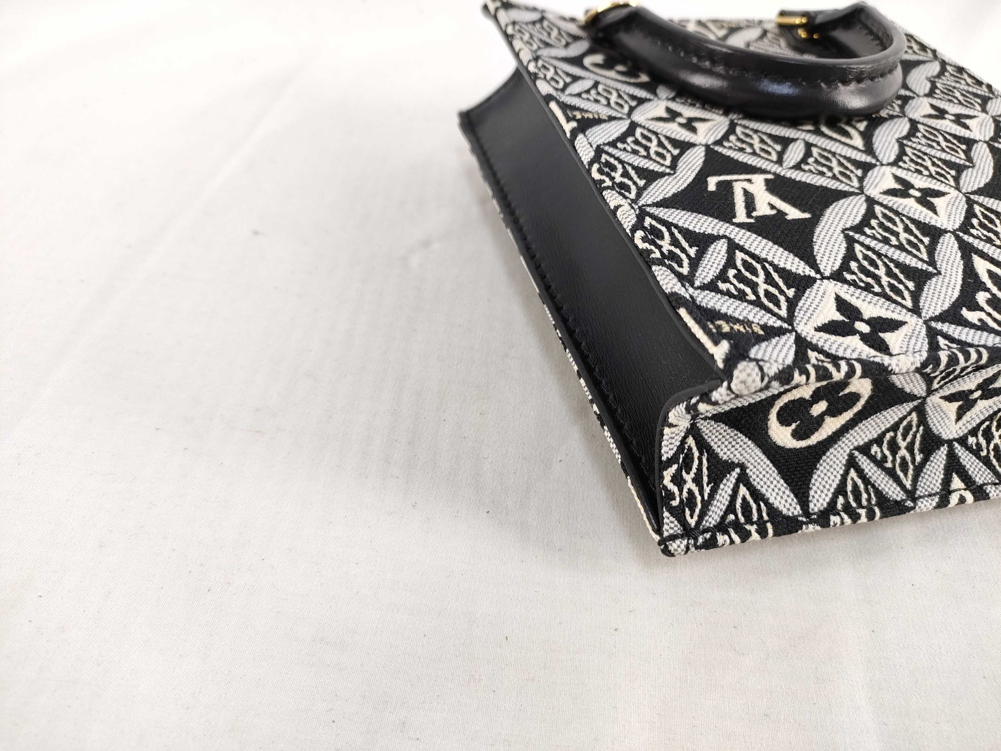 LOUIS VUITTON Louis Vuitton 1854 Tote Bag Tote Bag