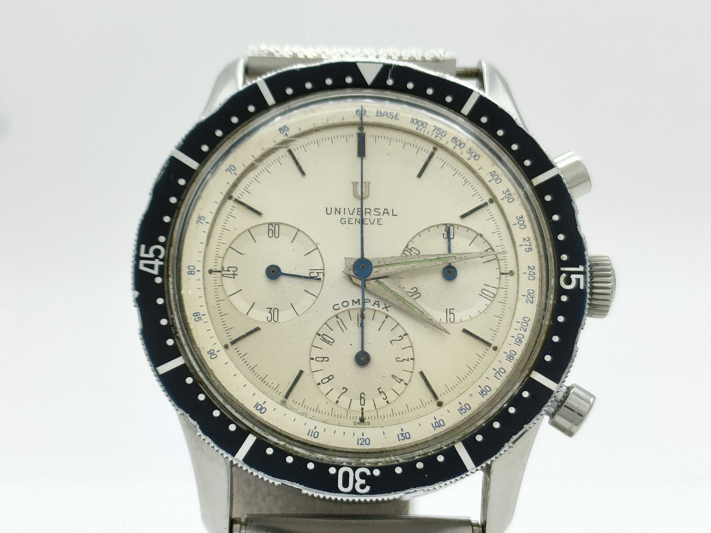 UNIVERSAL GENEVE Compax Valjoux Manual Winding Men's Watch
