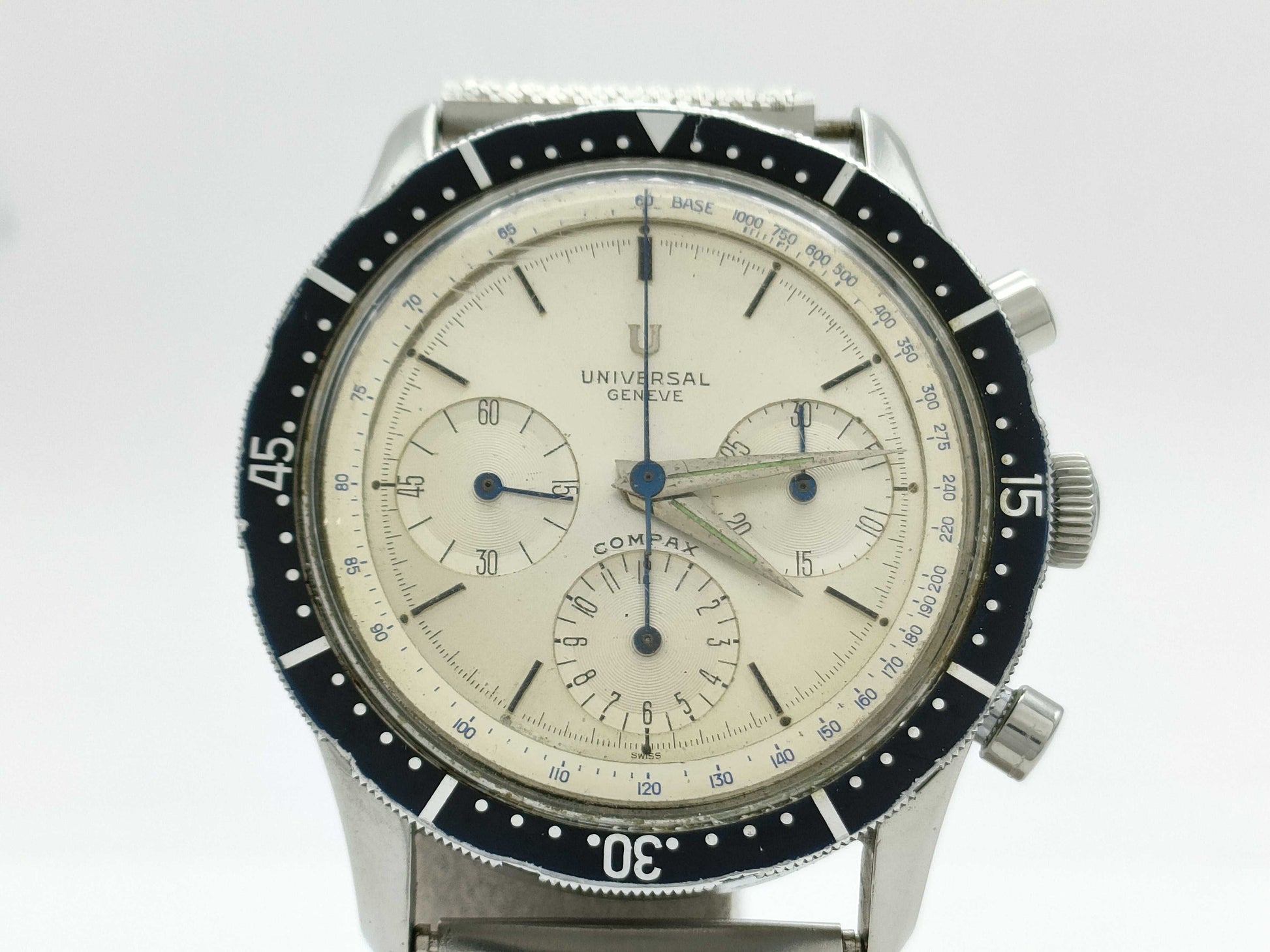 UNIVERSAL GENEVE Compax Valjoux Manual Winding Men's Watch