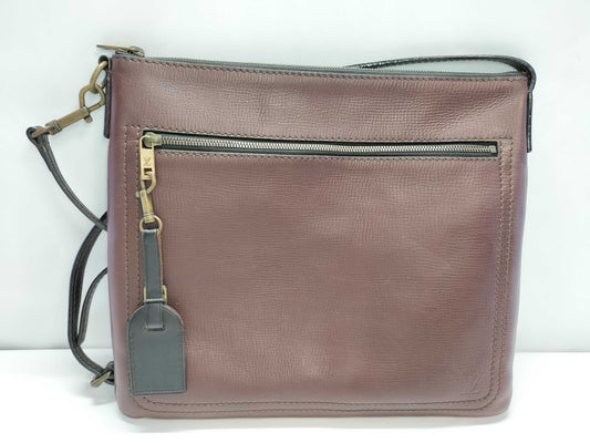 LOUIS VUITTON Utah Louis Vuitton Utah Sack Plastic Leather Shoulder Bag Serial Shoulder Bag