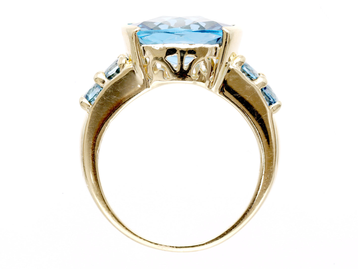Blue Topaz K10 3.0g Ring