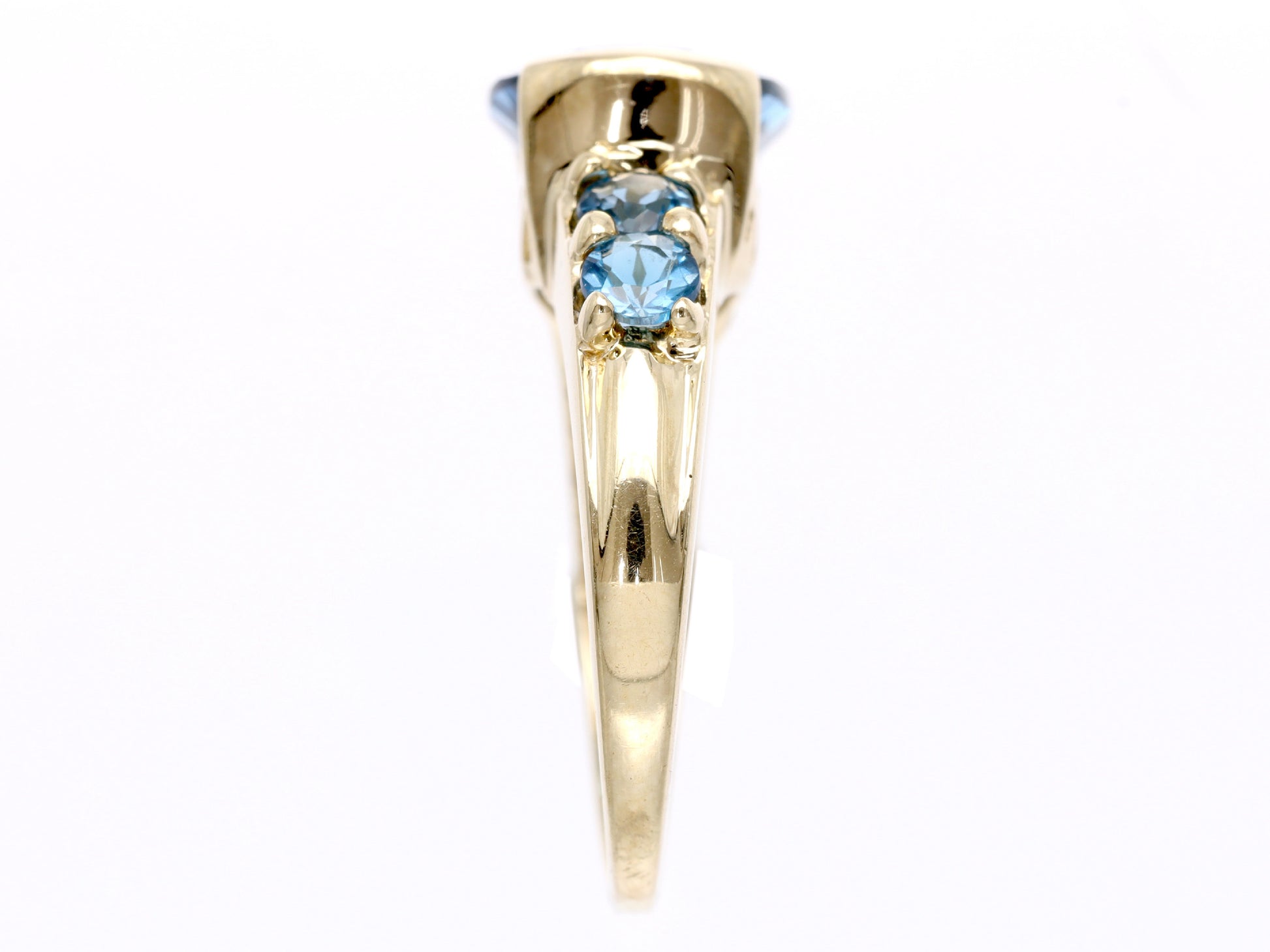 Blue Topaz K10 3.0g Ring