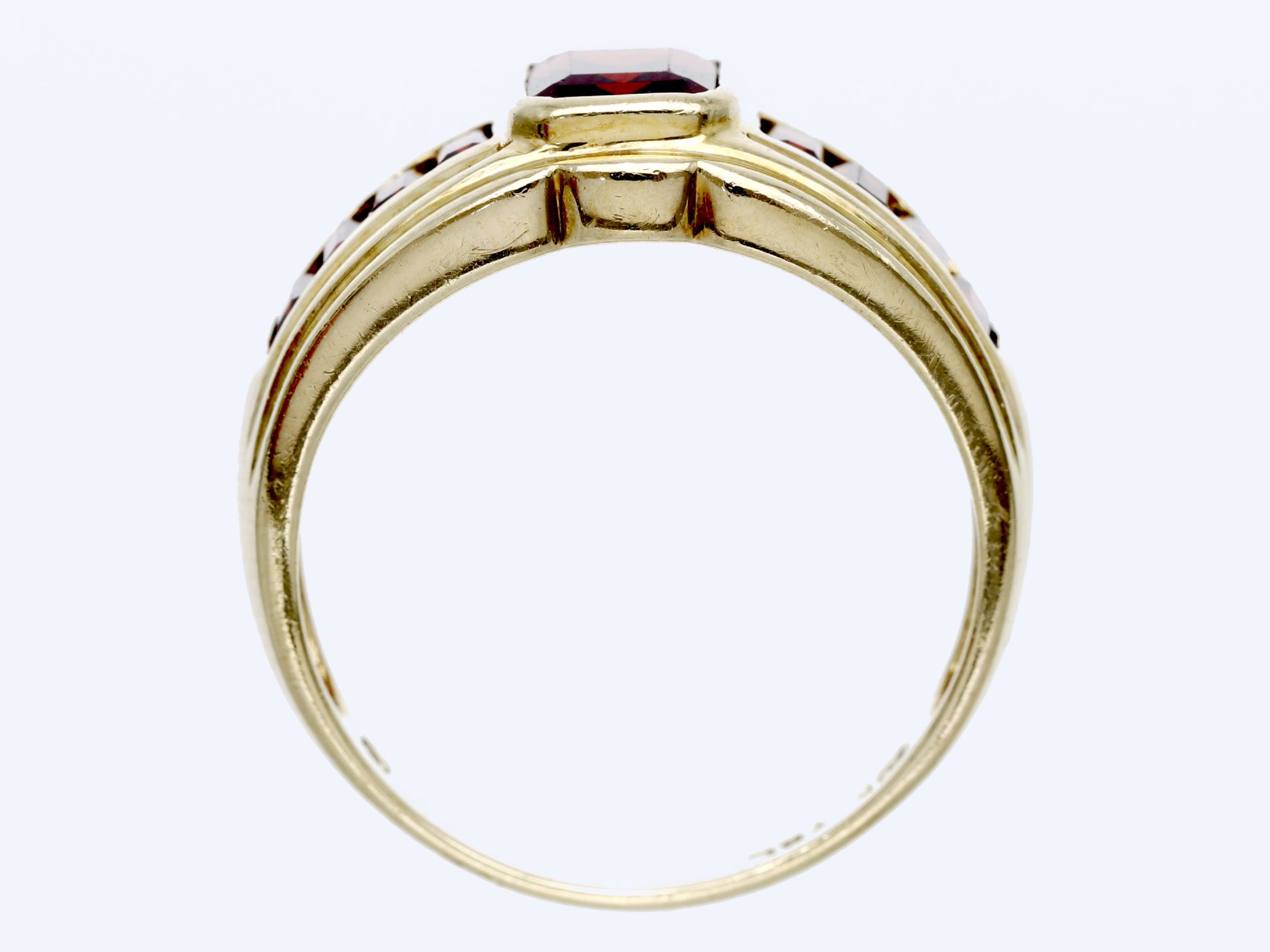 Garnet K10 3.7g Ring
