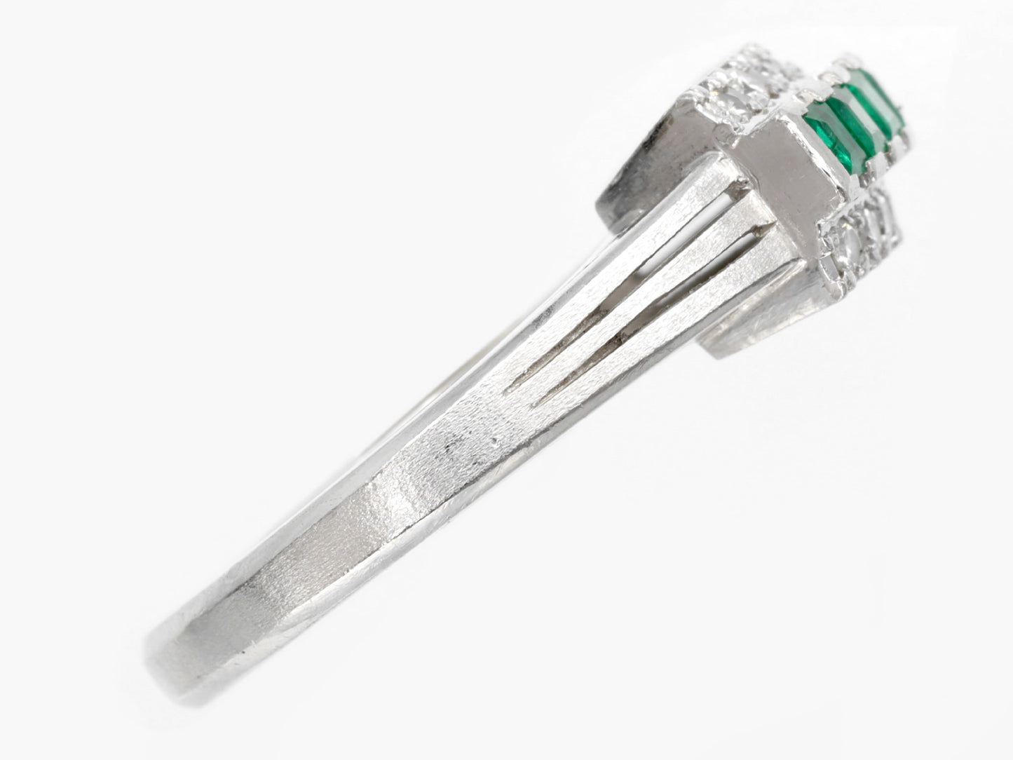 E0.30ct D0.17ct Pt900 5.8g Ring