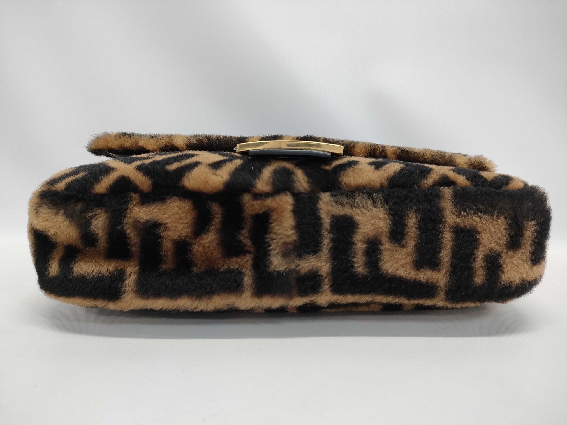 FENDI shoulder bag