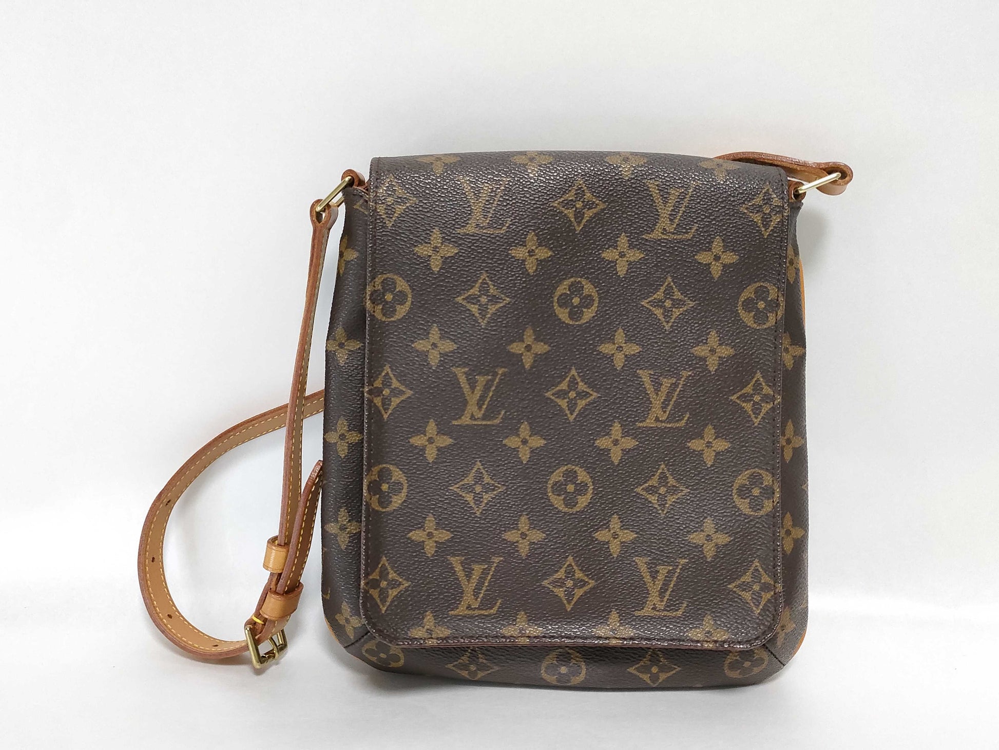 LOUIS VUITTON Monogram Musette Salsa Short Shoulder Bag