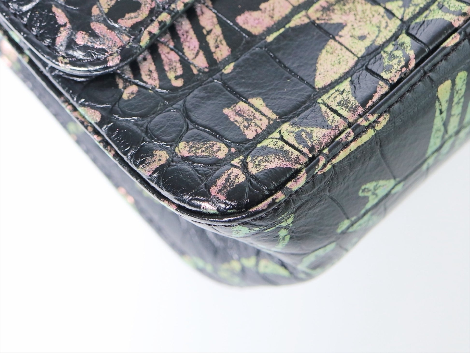CHANEL 2.55 Graffiti Croco Embossed Multicolor Chain Shoulder Bag Bag with Seal Card 28th Series Shoulder Bag