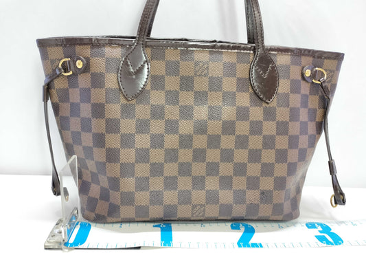 LOUIS VUITTON Damier Neverfull Tote Bag