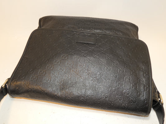 GUCCI GG Shima Black Shoulder Bag