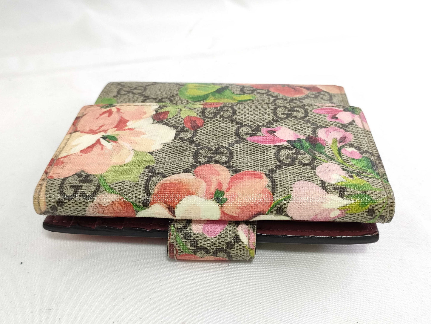 GUCCI GUCCI Wallet GG Blooms GG Supreme 410071・1147 Box・Dust Bag Wallet