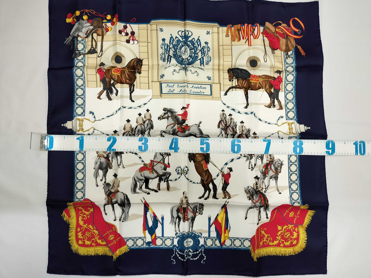 HERMES Carre Hermes Carre 90 Scarf
