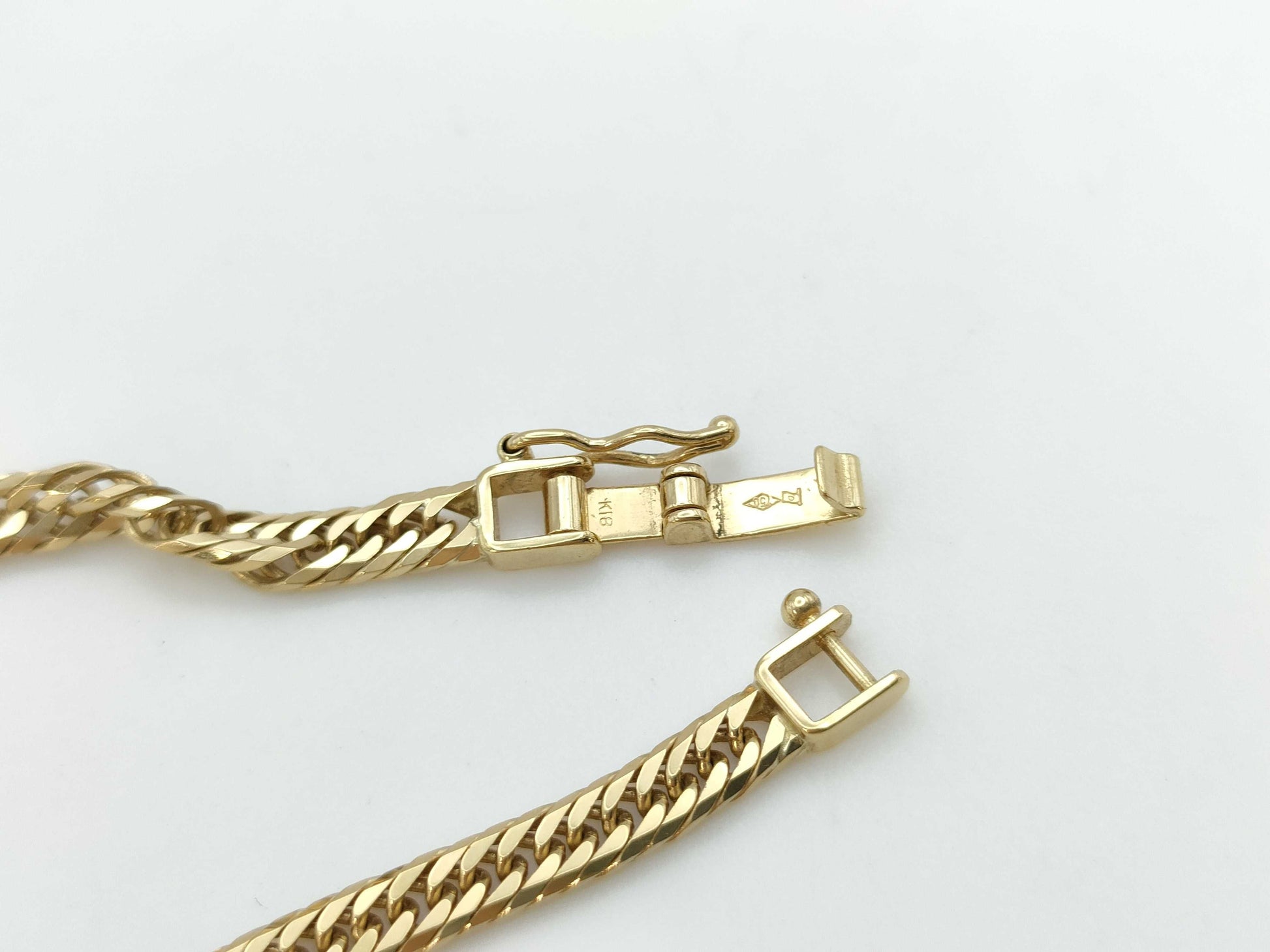 Kihei 8-Sided Triple K18 18.6g Necklace