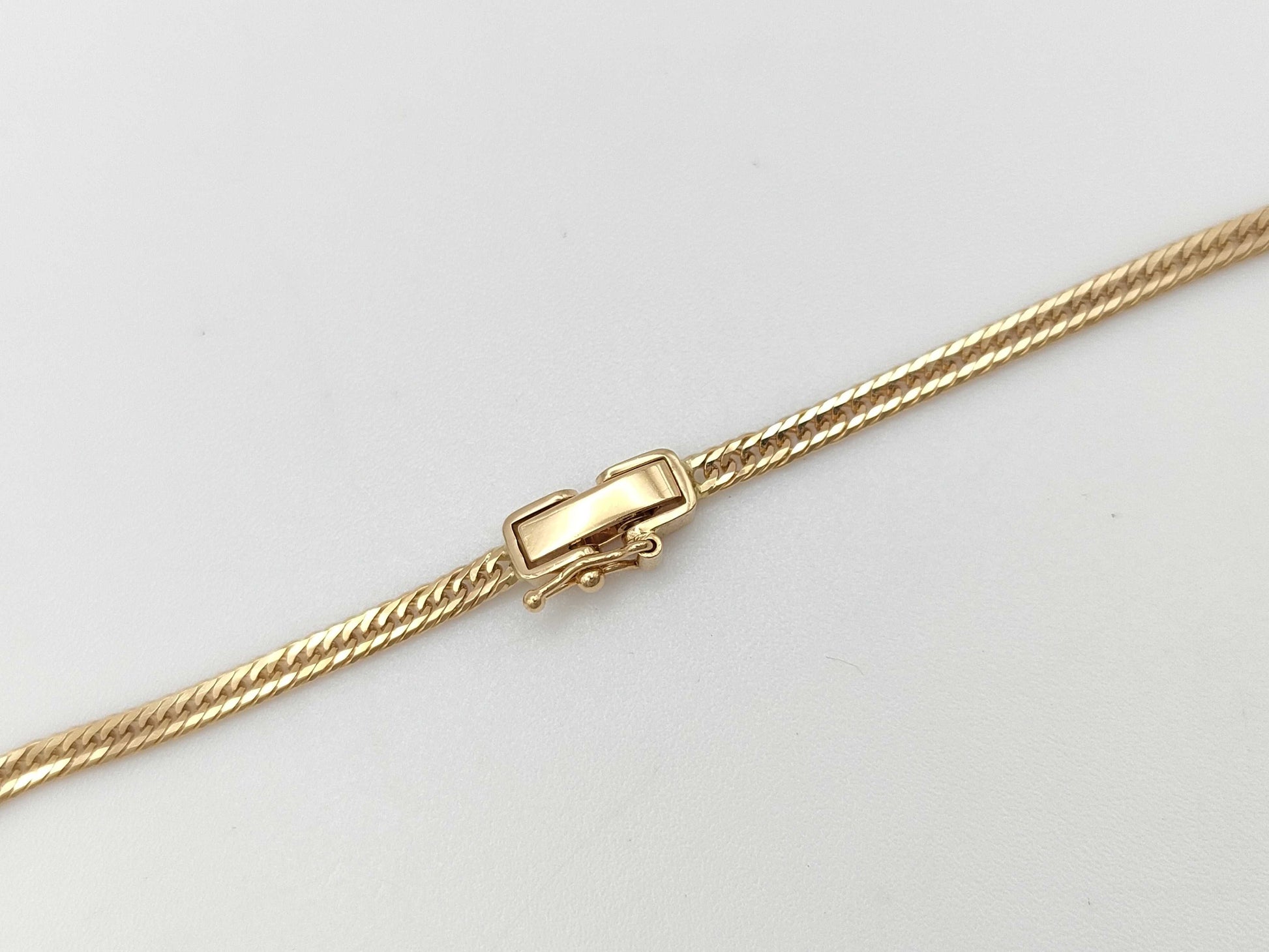 Kihei 12-Sided Triple K18 7.6g Necklace