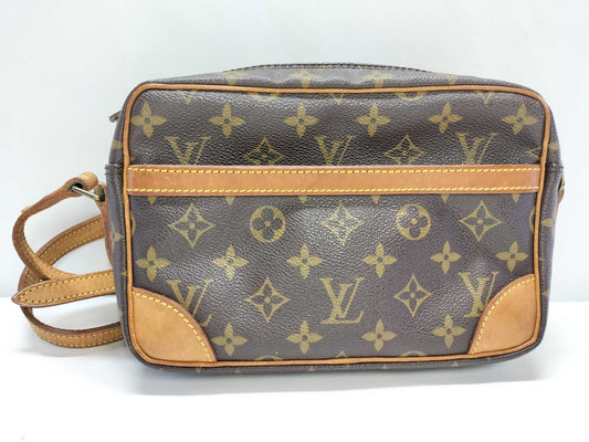LOUIS VUITTON Monogram Trocadero Shoulder Bag