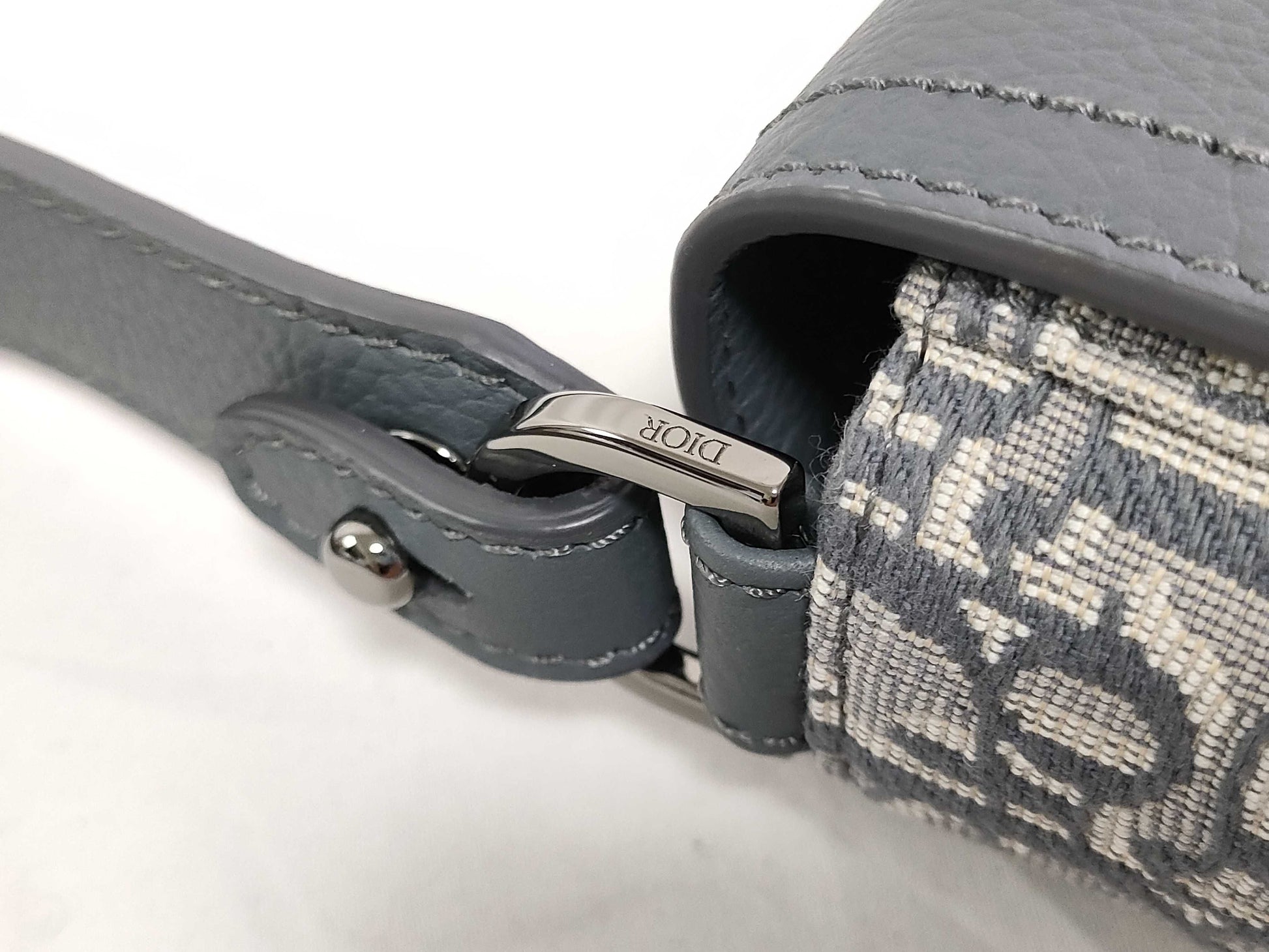Dior DIOR/Christian Dior Saddle Shoulder Bag with Flap, Messenger Bag, Mini Shoulder Bag