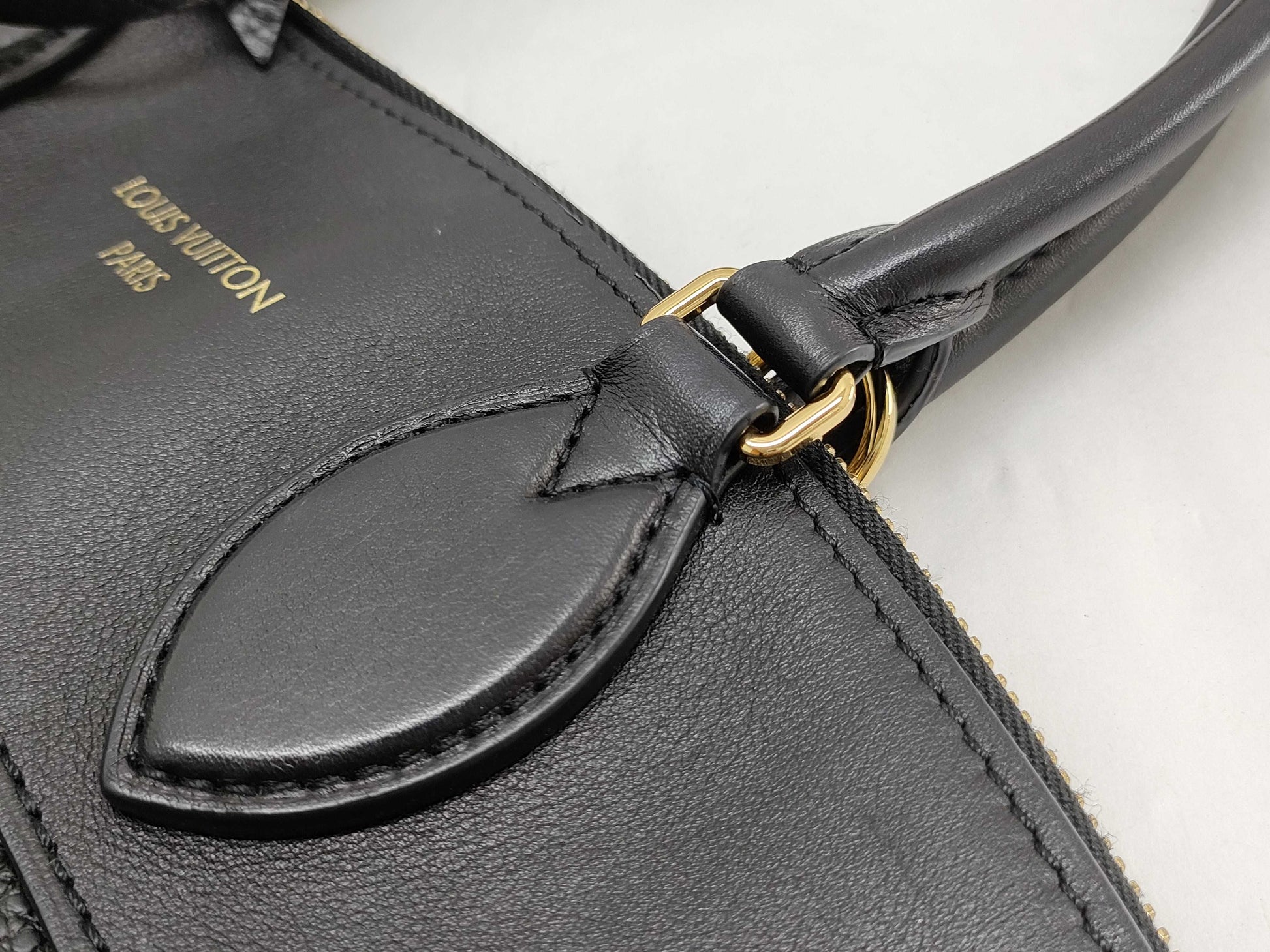 LOUIS VUITTON Vendome Noir Handbag