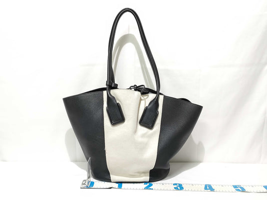 BOTTEGA VENETA BOTTEGA VENETA Tote Bag Basket Large Tote Bag