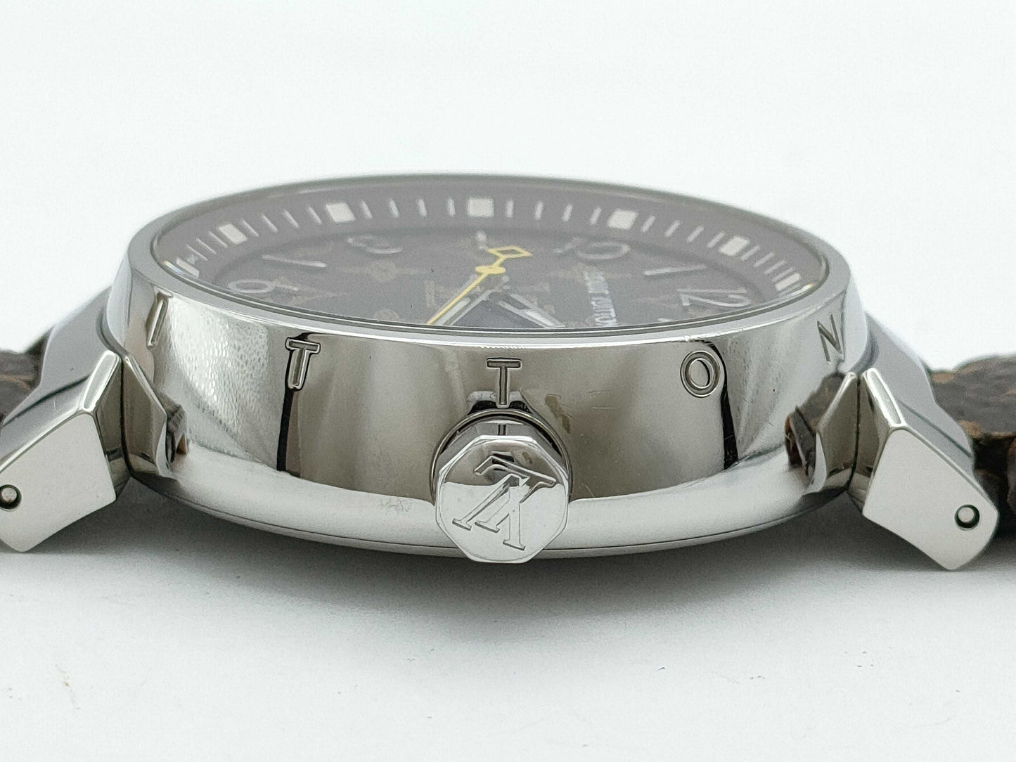 LOUIS VUITTON Tambour QA071 UC4412 Quartz Boys Watch