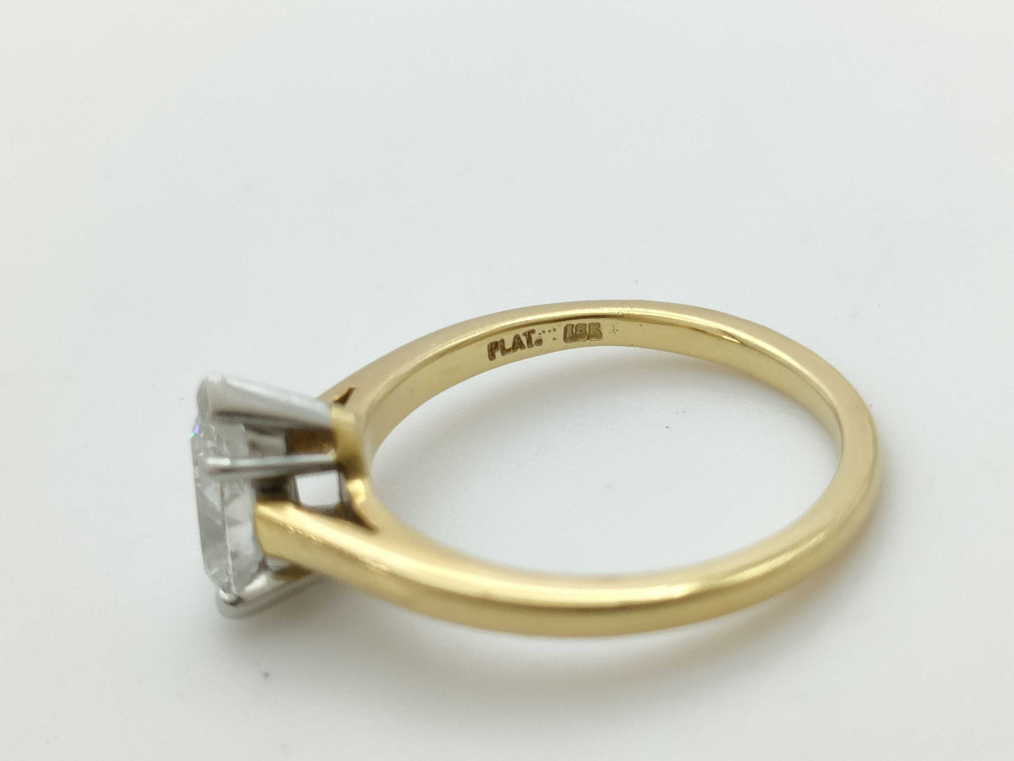 Tiffany & Co. Diamond 18K/PLAT 2.9g Ring