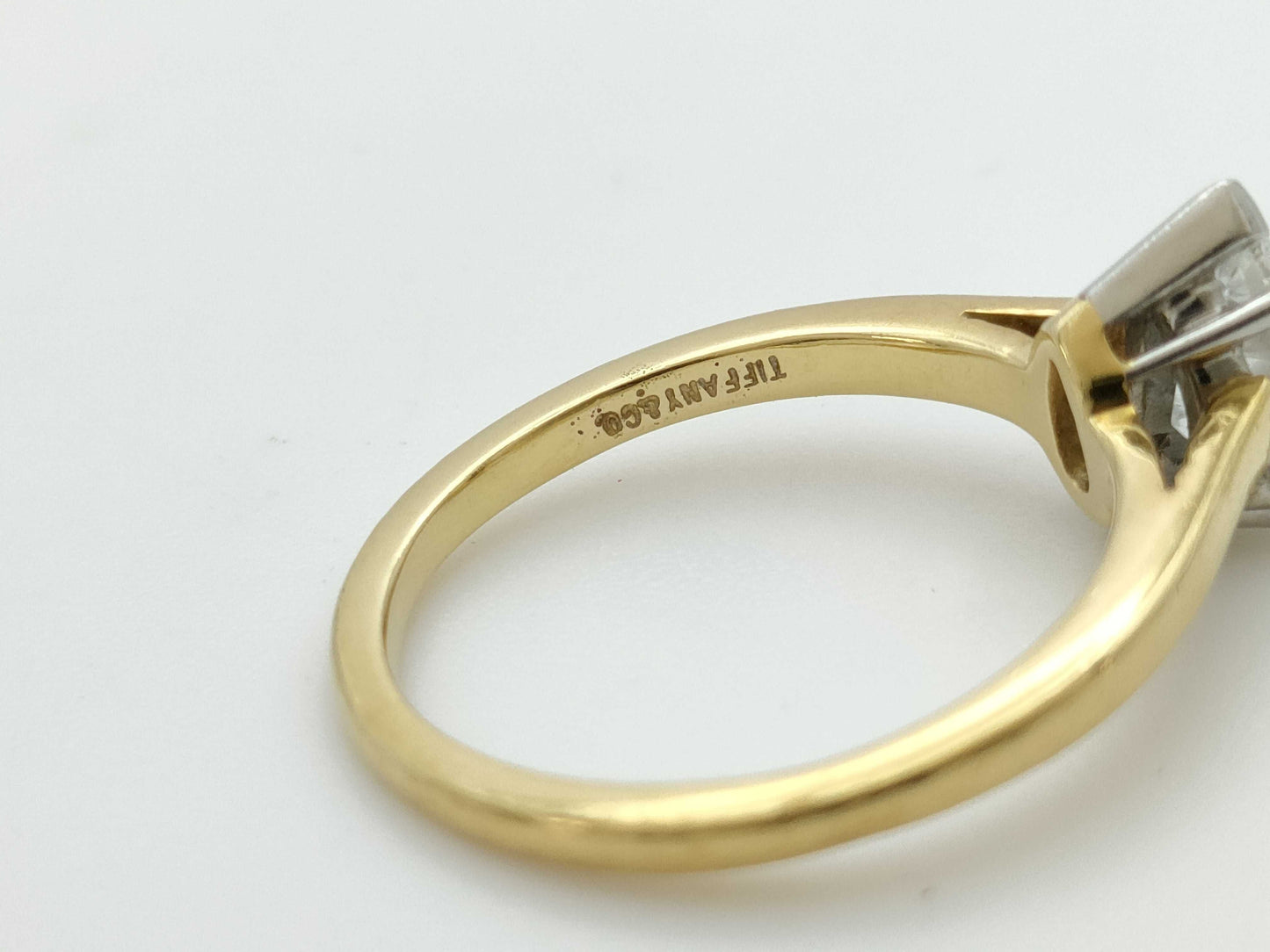 Tiffany & Co. Diamond 18K/PLAT 2.9g Ring