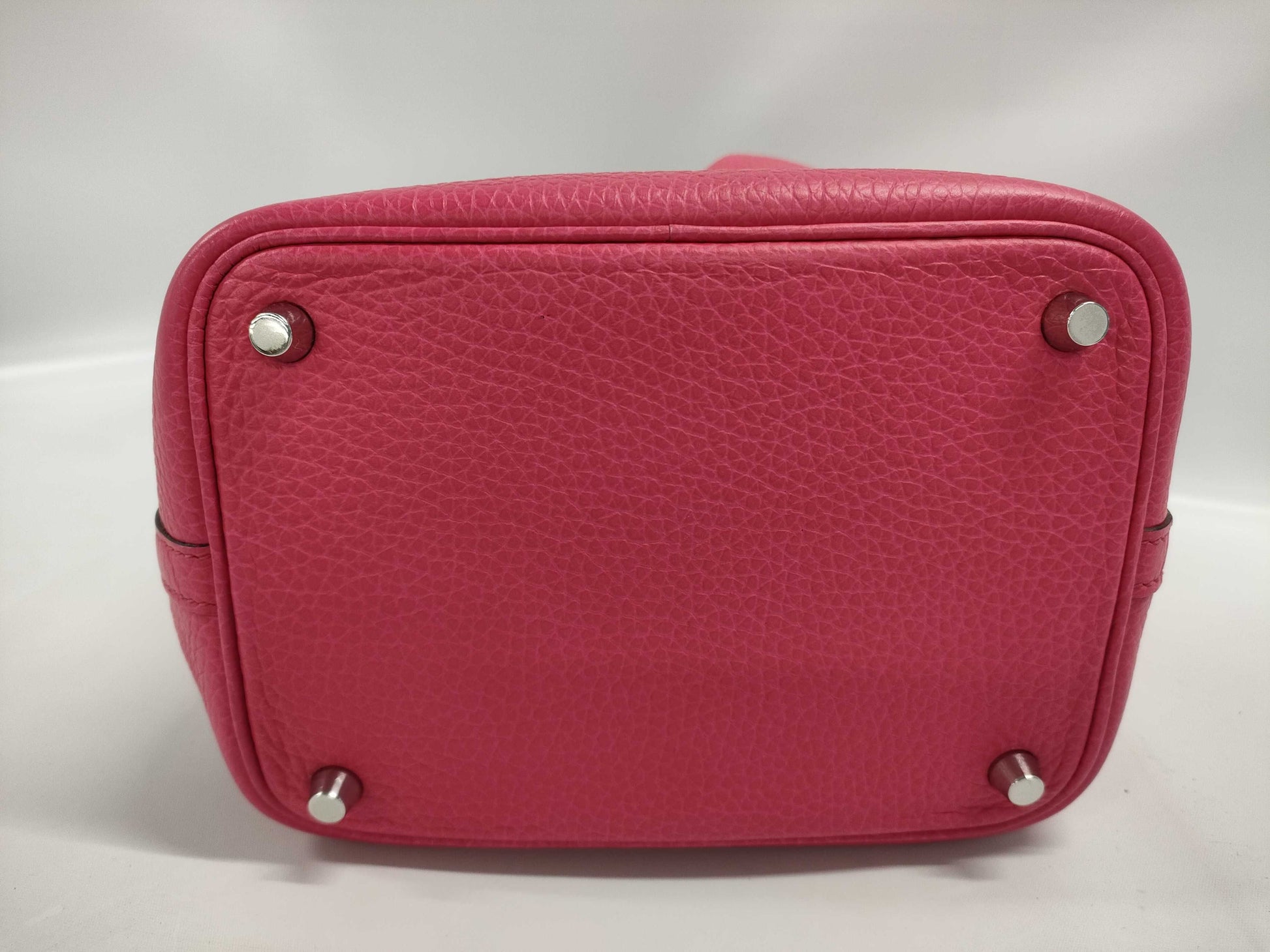 HERMES Picotin 18 A engraved pink silver handbag
