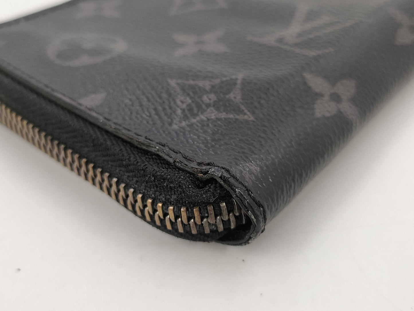 LOUIS VUITTON Monogram Eclipse Zippy Wallet Vertical M62295 IC Wallet