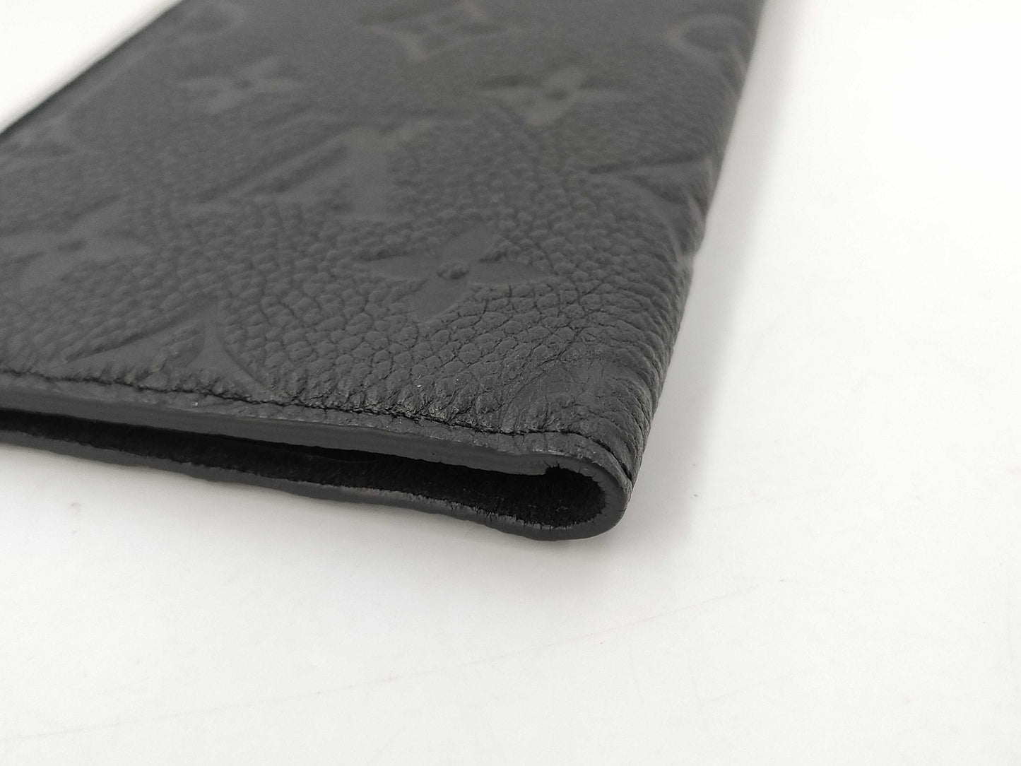 LOUIS VUITTON Monogram Empreinte Folio M68592 BC4129 Black Other Accessories