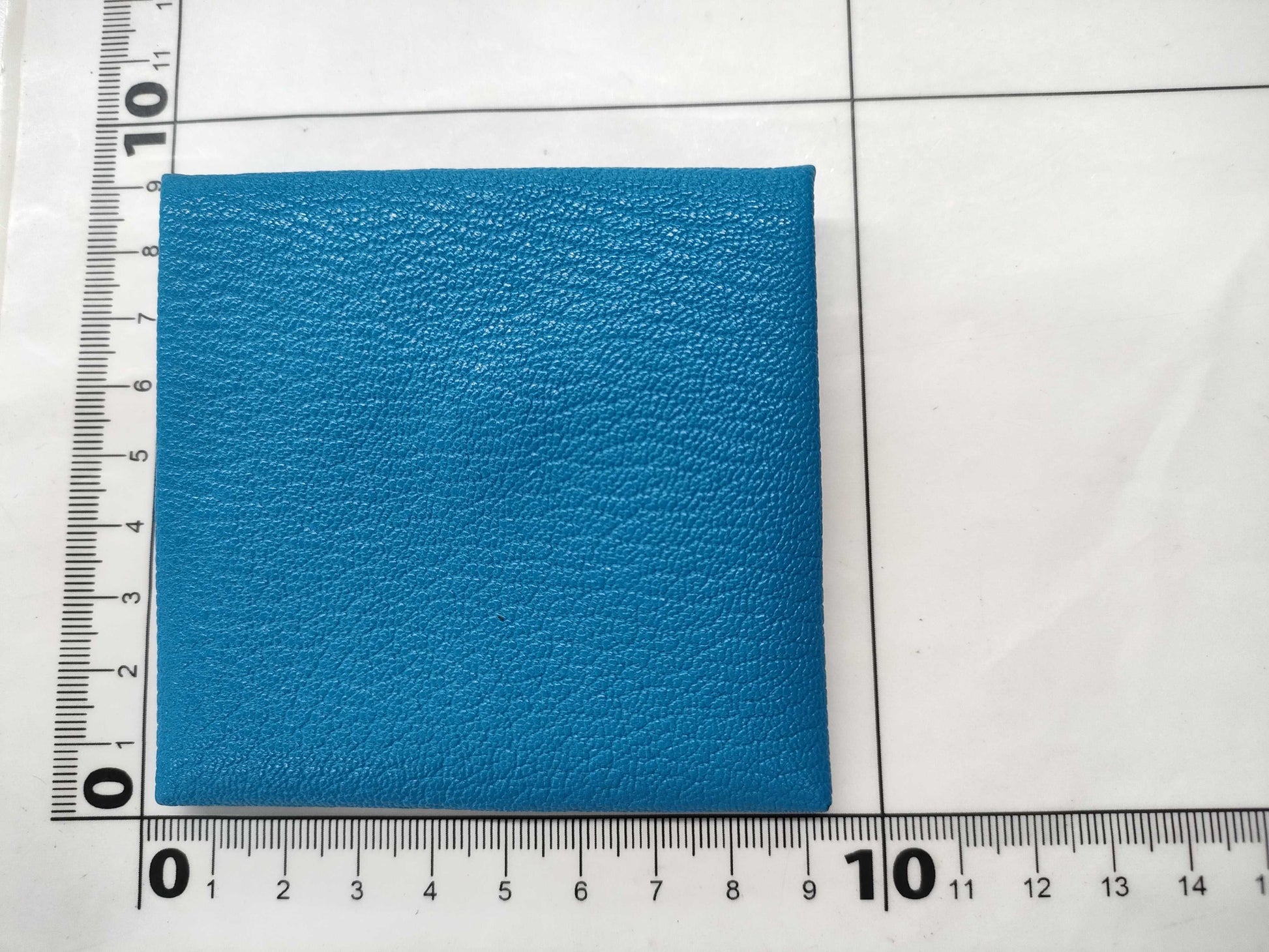 HERMES Bastia Chevre Y-Engraved Accessories: Box Coin Case