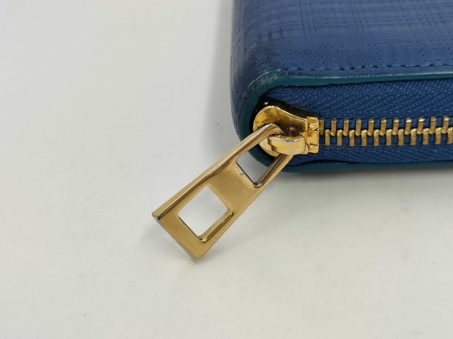 LOEWE Anagram Round Zipper Long Wallet Wallet