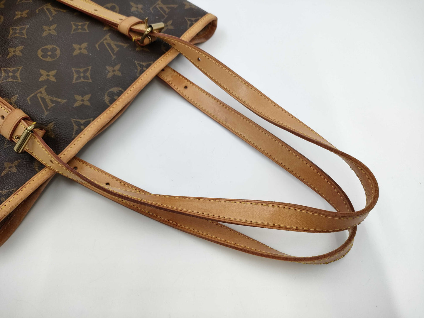 LOUIS VUITTON Louis Vuitton Monogram Bucket GM M42236 Tote Bag