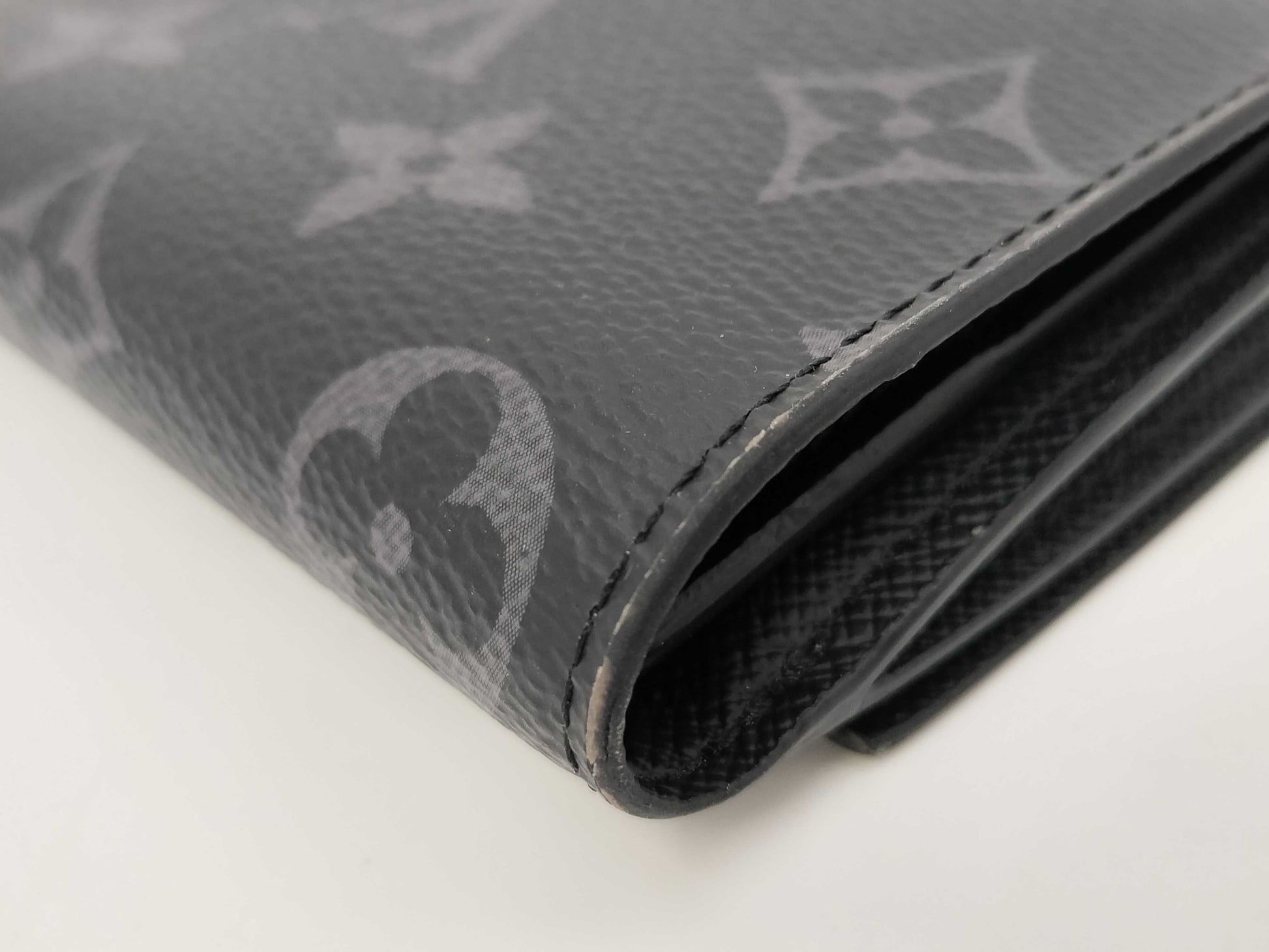 LOUIS VUITTON Louis Vuitton Monogram Eclipse Victor Wallet M12598 RFID Initial Wallet