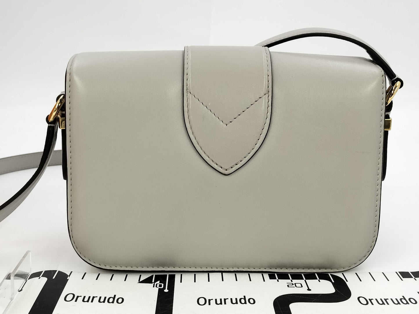 LOUIS VUITTON Pont Neuf Calfskin Grisli M57326 RFID Shoulder Bag
