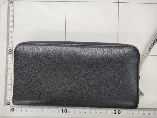 Miu Miu Leather Round Zip Long Wallet Black Bag