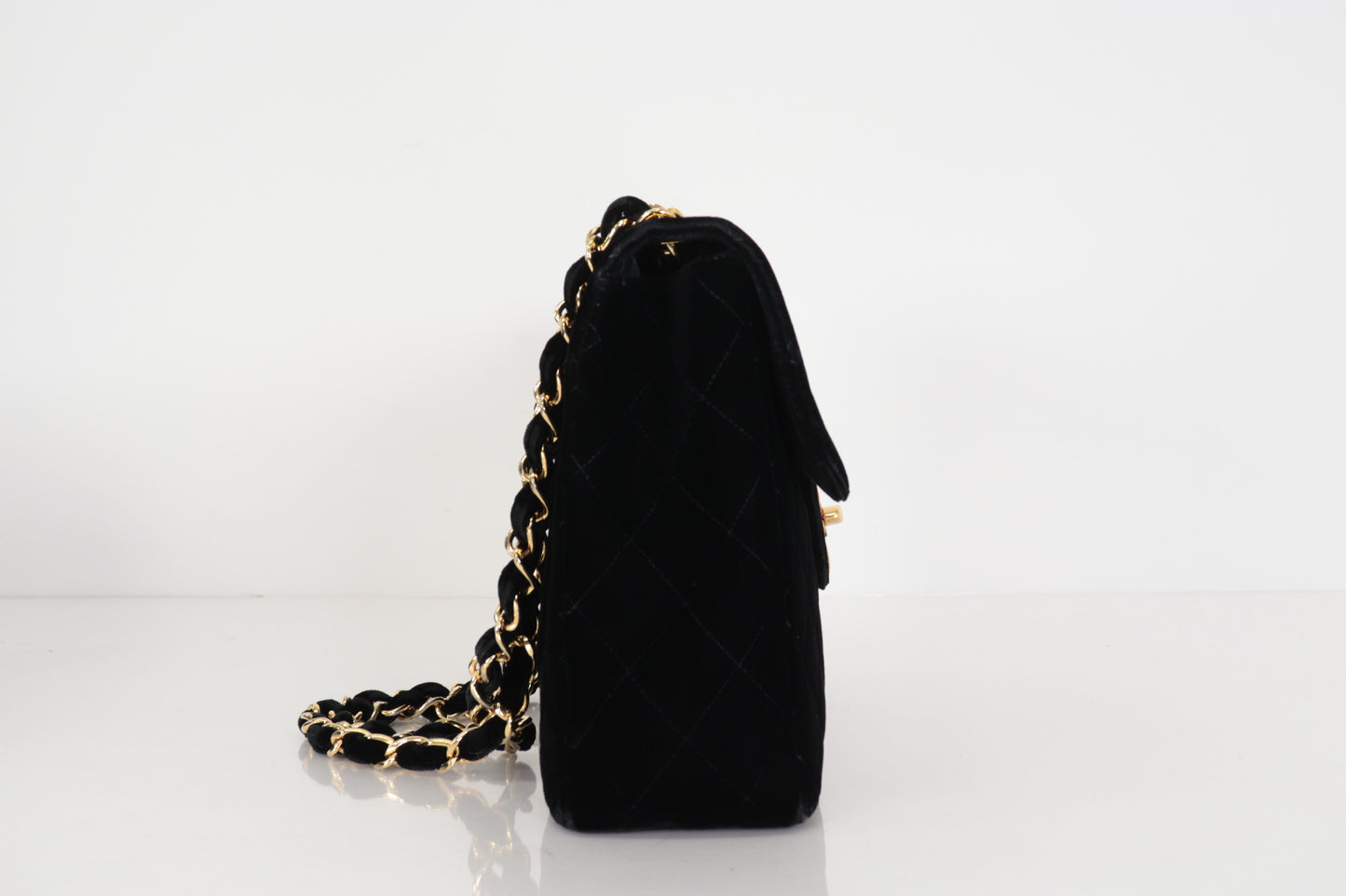 CHANEL Turnlock Velor Chain Shoulder W30 3rd Generation Shoulder Bag