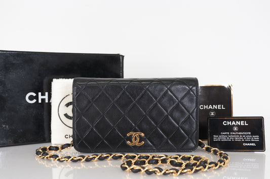 CHANEL Pushlock Ram Chain Shoulder W19 Series 4 Shoulder Bag