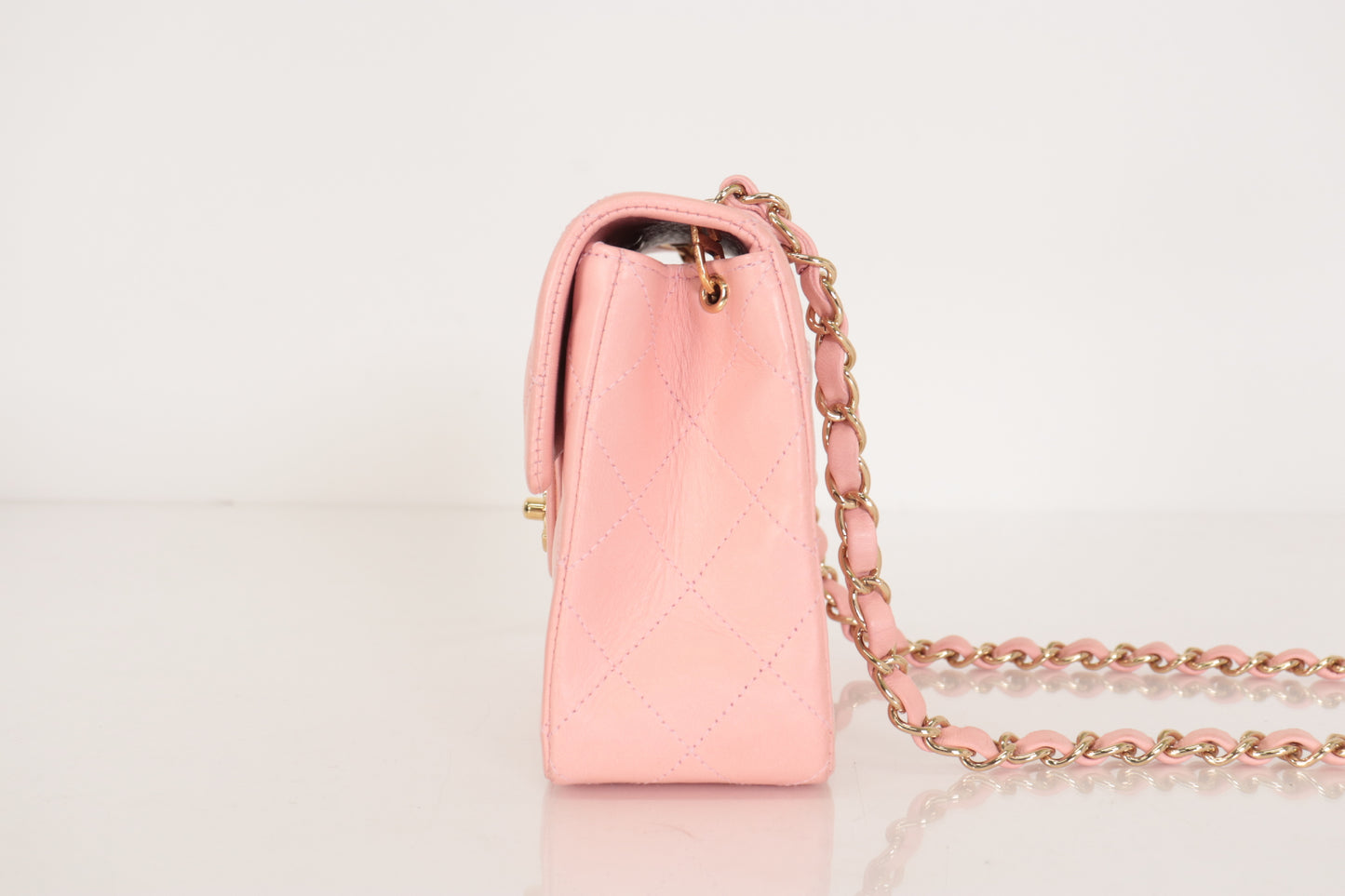 CHANEL Mini Matlasse Lamb Chain Shoulder Pink 8th Shoulder Bag