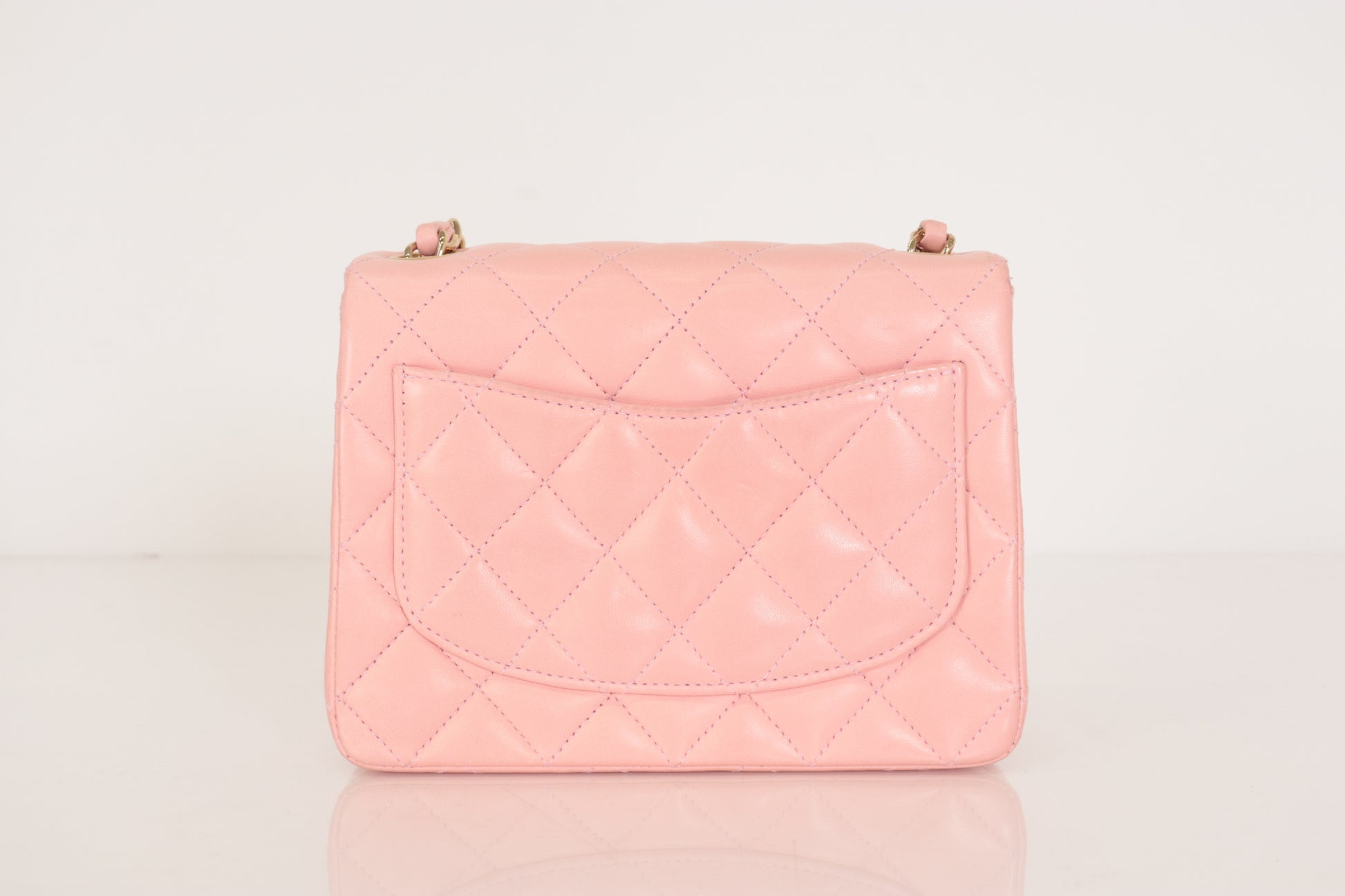CHANEL Mini Matlasse Lamb Chain Shoulder Pink 8th Shoulder Bag
