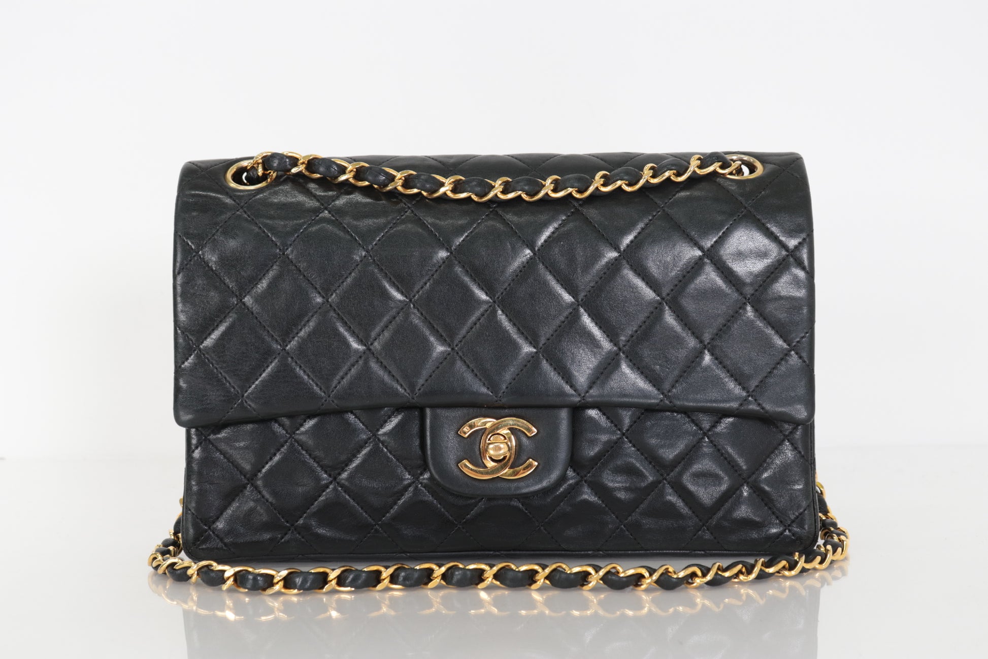 CHANEL W Flap 25 Ram Chain Shoulder 4th Shoulder Bag