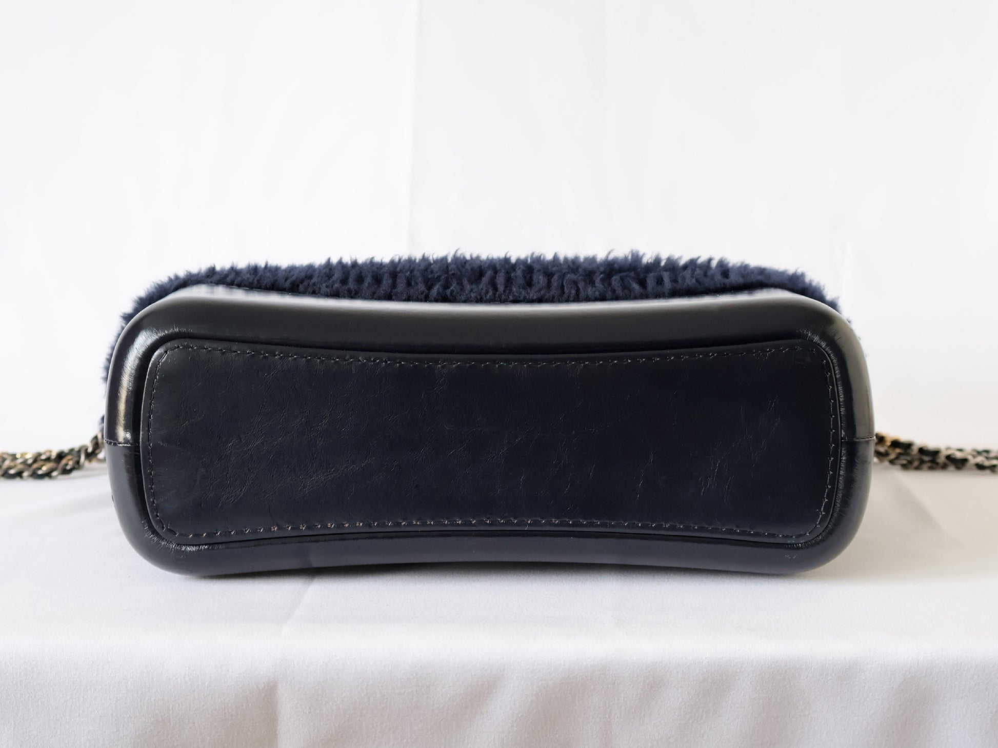 CHANEL Seal Available 26 Series Gabriel Boa Chain Shoulder Navy Shoulder Bag